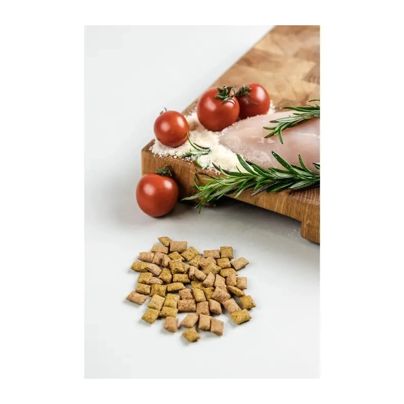 Savory Chicken and Cheese Snack ЛАСОЩІ Холістік коти (з куркою та сиром) 60 г  - фото 2